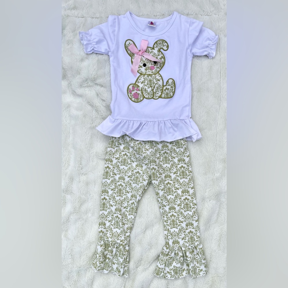 Green Floral Bunny Set T-Shirt + Ruffle Legging Flare Pants Two Piece Girls’ M